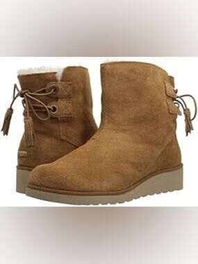 Koolaburra UGG Lomia Chestnut Suede Shearling Ankle Boots Tassel Back Size 9